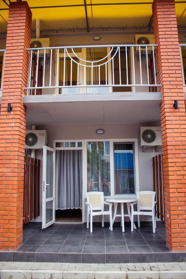 База Отдыха Причал Lasurne Exterior foto